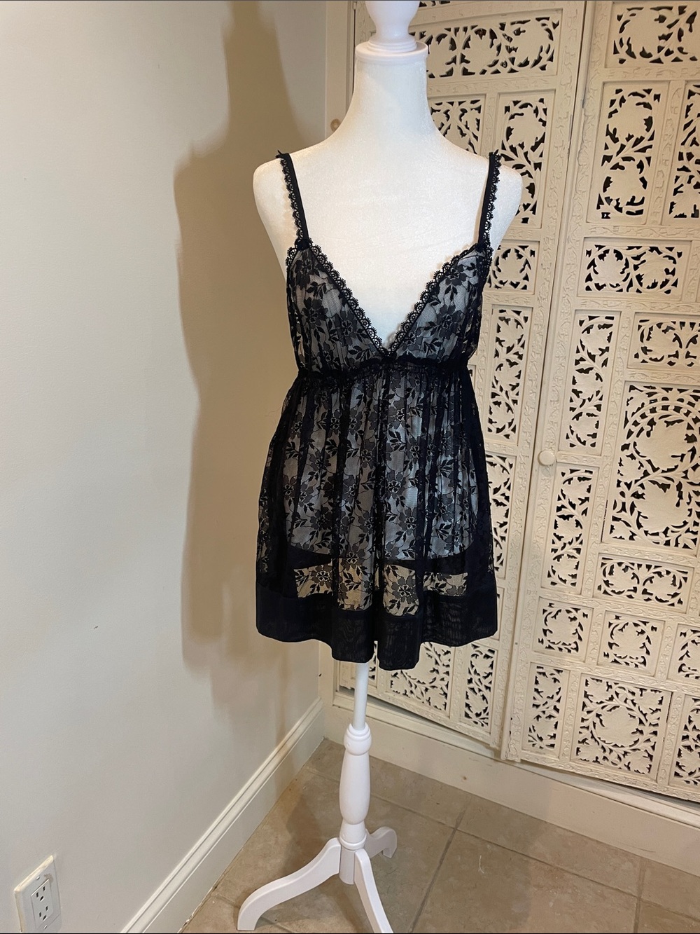 Dolce & Gabbana Black Sheer Lace Babydoll Chemise